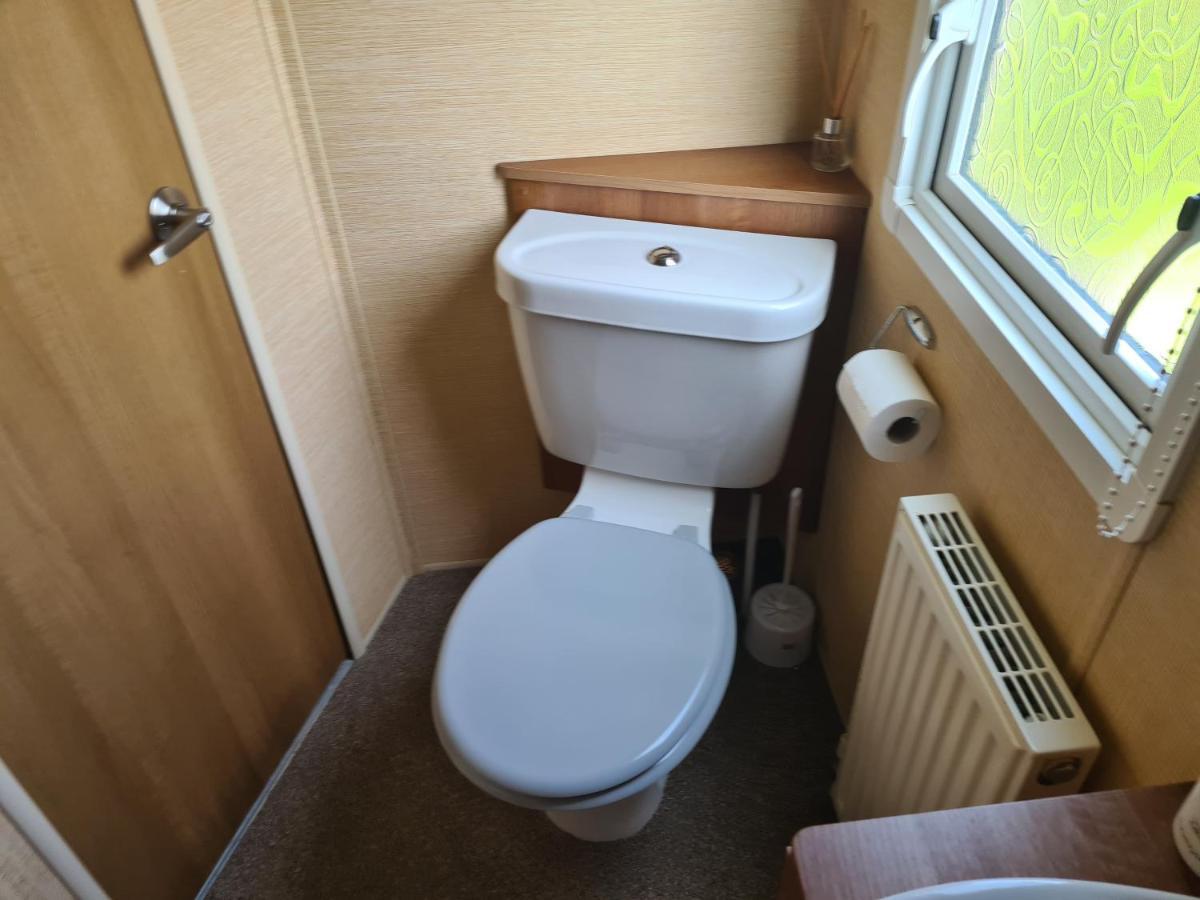 6 Berth The Wolds Apartment